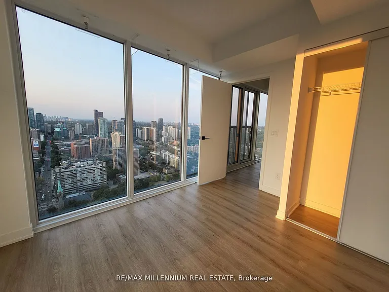 319 Jarvis St #5006 — Photo 3
