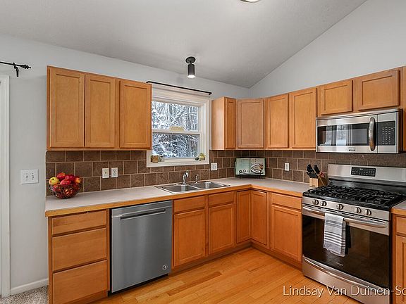 2nd image of 3960 Macey Dr NW