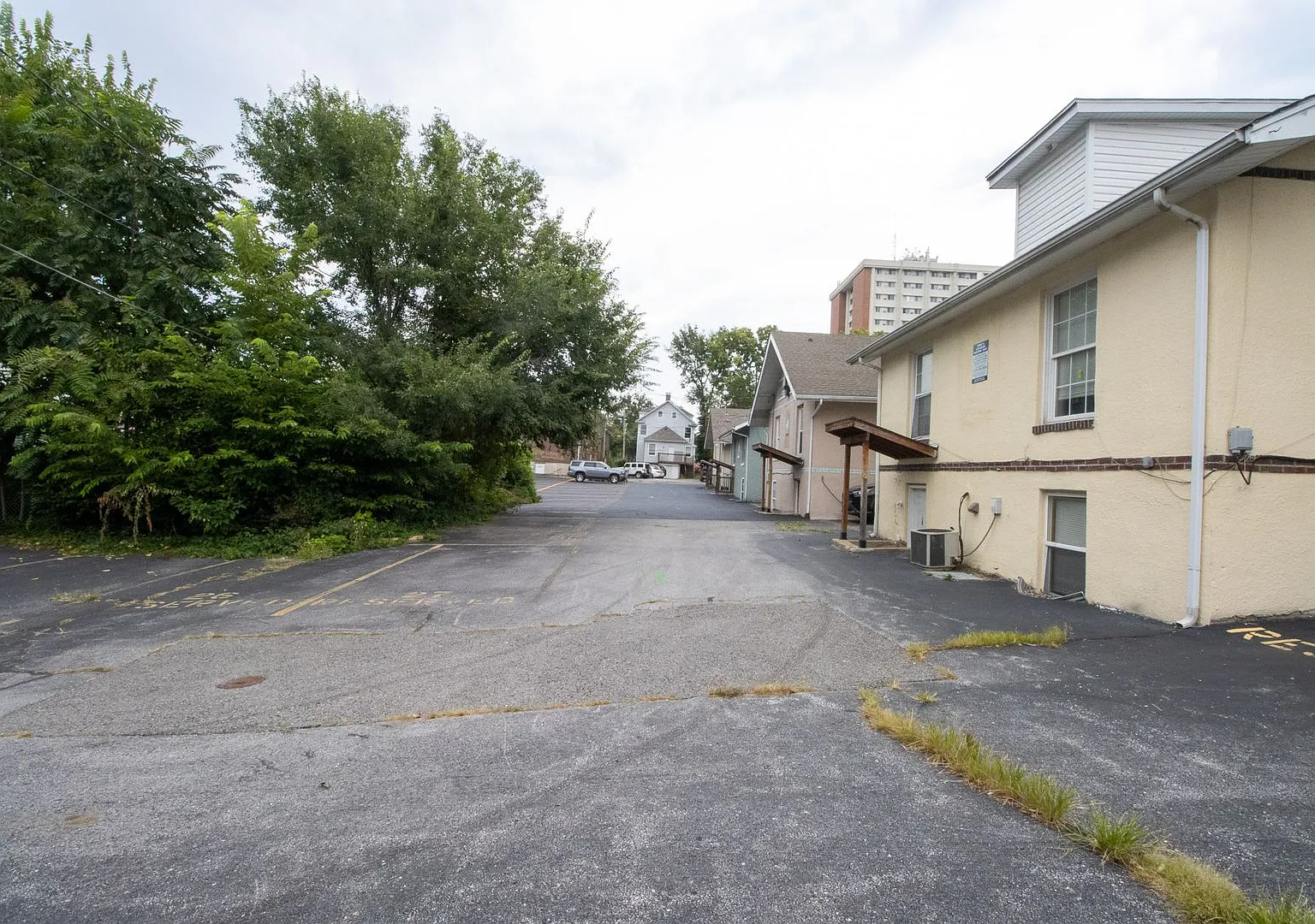 1105 Hamilton Way — Photo 4