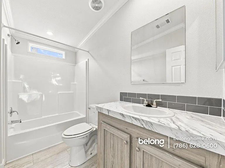 5211 SW 34th St — Photo 9