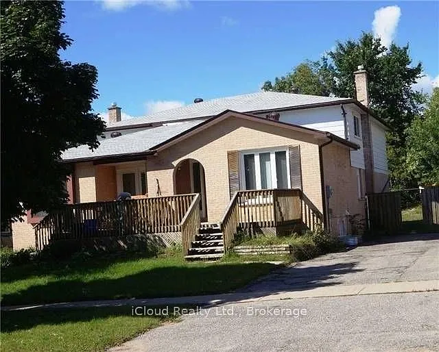 36 Sylvia St — Photo 1