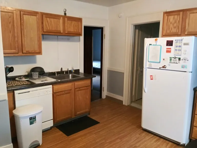 916 Ackerman Ave #5 — Photo 7