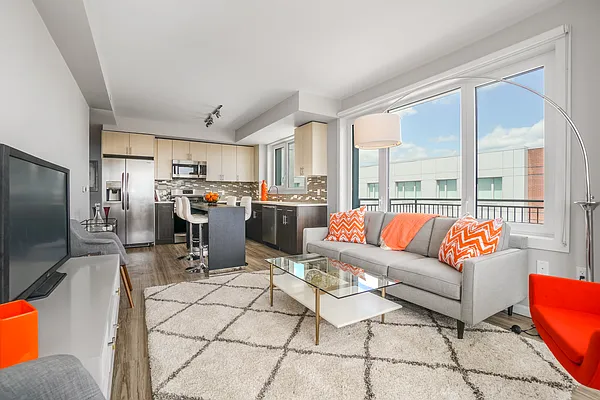 Rented by Bond New York | media 1