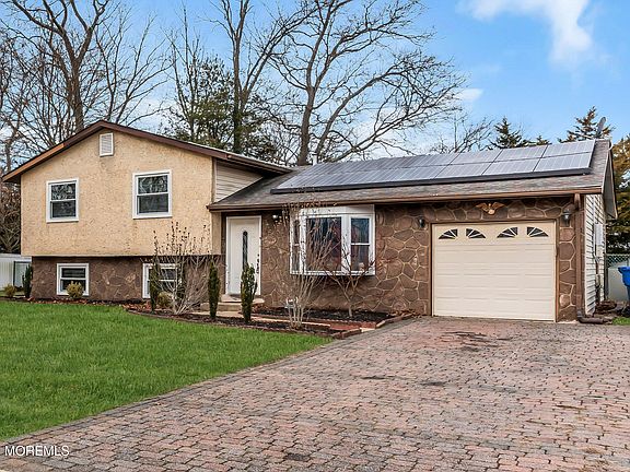 2nd image of 948 Green Hill Boulevard