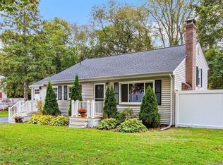 71 Conlyn Ave, Franklin, MA 02038