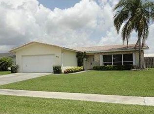 6711 NW 21st St, Margate, FL 33063