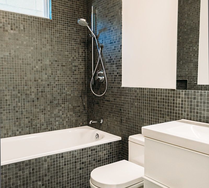 2nd image of 117 S 1st St #1