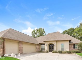 18505 Old Maplewood Dr, Prairieville, LA 70769