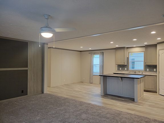 3rd image of 9068 Windward Dr #197