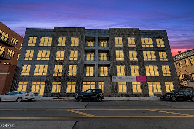 1st image of 2217 W Madison St #205