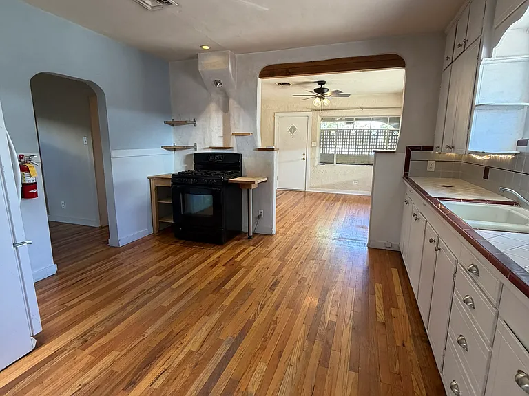 711 Iron Ave SW — Photo 14