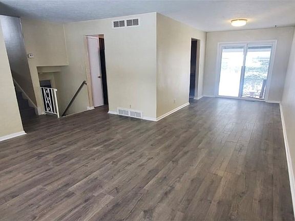 3rd image of 6604 Arbordale Ave