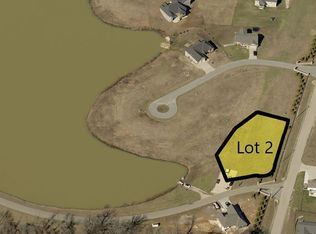 2 Lakeview Xing, Cape Girardeau, MO 63701