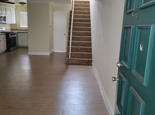 17217 Grevillea Ave APT 2, Lawndale, CA 90260