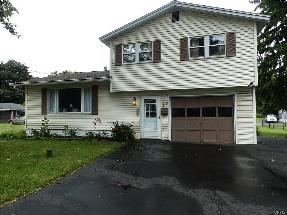 1st image of 98 Downer St