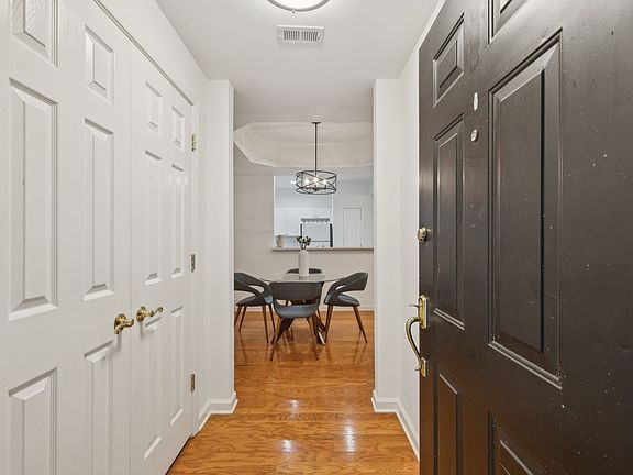 2nd image of 2025 Woodmont Blvd APT 223