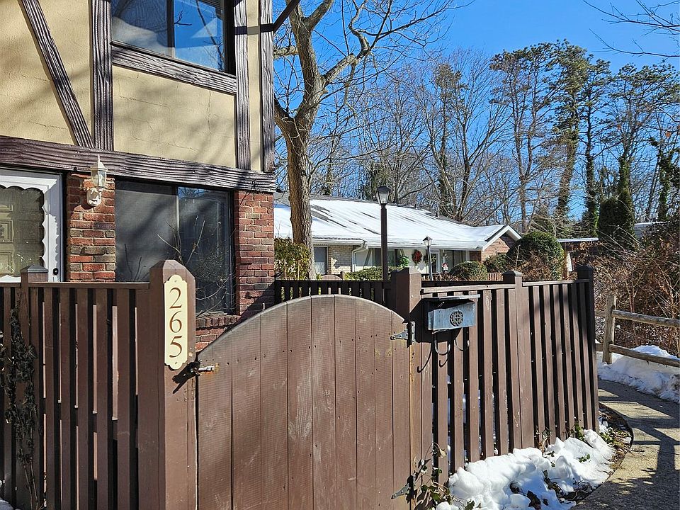 1st image of 265 Sagamore Hills Drive