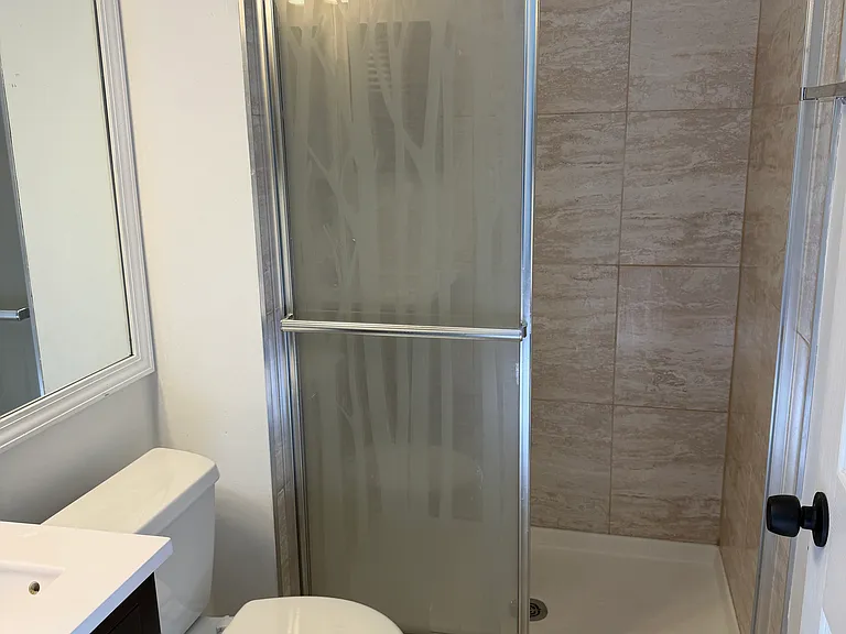 214 Scarsdale Ct #D1 — Photo 5