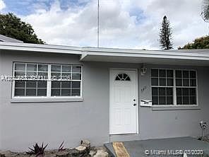 1st image of 5411 SW 38th Ct