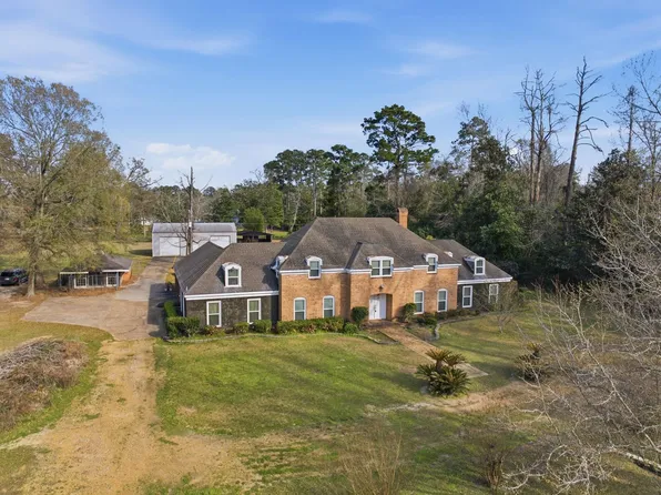 834 Heather Ln, Oakdale, LA 71463