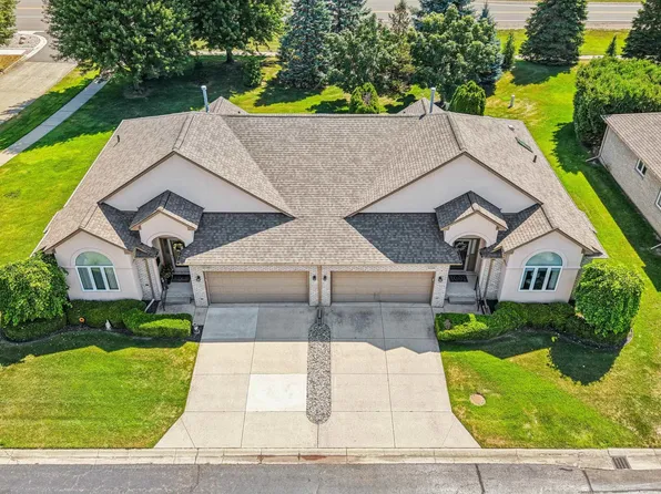 52254 Mitchell Ln, Macomb, MI 48042