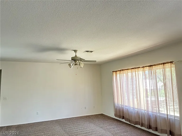 2578 Woodson Ave — Photo 15