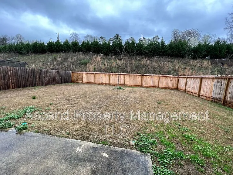 8592 Kensley Ln — Photo 33