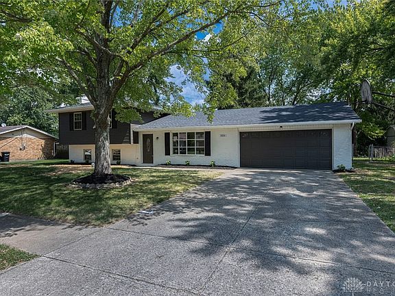 2nd image of 5556 Chateau Way