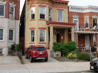 214 Highpoint Ave, Weehawken, NJ 07086
