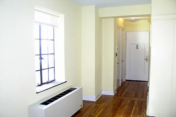 Sold by Steven Corcoran Real Estate | media 20