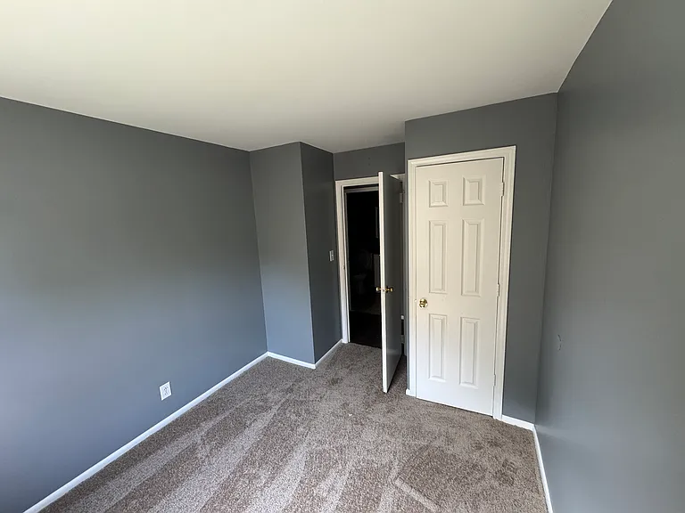 6019 Sunwood Dr — Photo 8