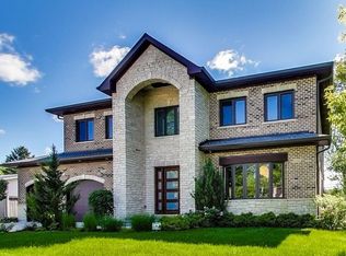 1637 Highland Ave, Northbrook, IL