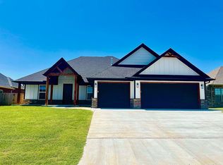 14816 Walnut Ln, Choctaw, OK 73020