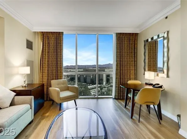 135 Harmon Ave #904, Las Vegas, NV 89109