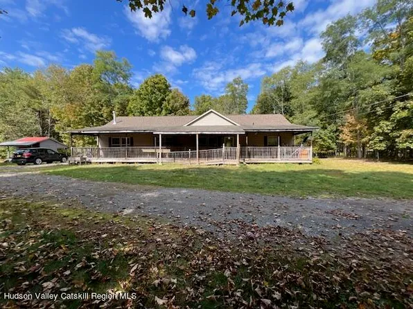 39 Woodard Road, East Durham, NY 12423