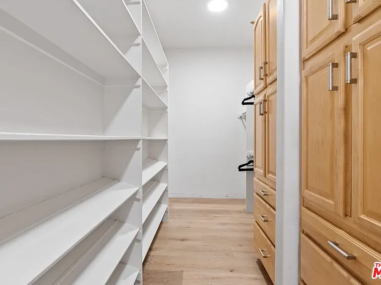 7782 Lookout Dr — Photo 50