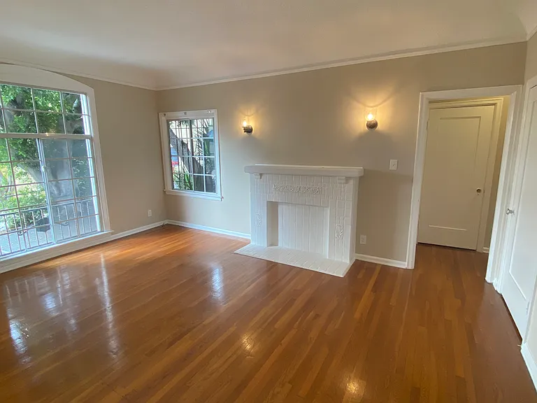 158 S Commonwealth Ave #162-5 — Photo 10