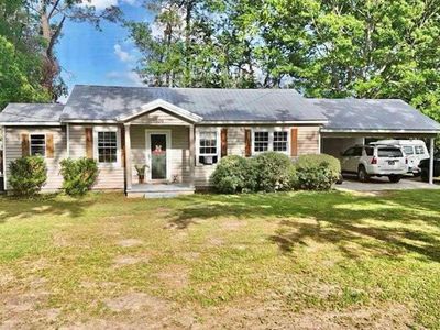 509 S Nelson St, Hahira, GA, 31632