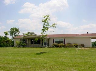 22380 Sycamore Rd, Mount Vernon, OH 43050