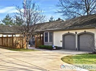 7915 Bristol Ct, Prairie Village, KS 66208