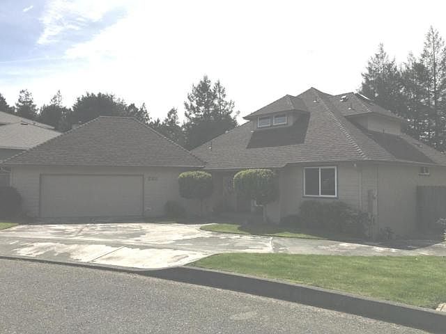 1st image of 232 Ponderosa Ct