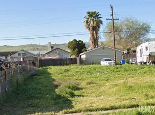 219 Woodrow St, Taft, CA 93268