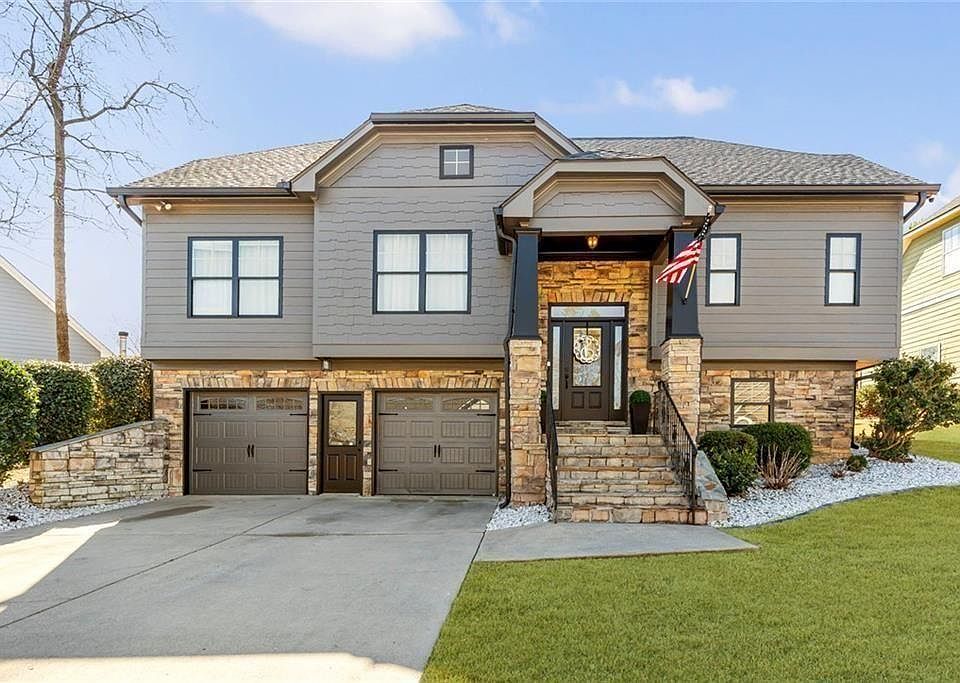 1st image of 13 Birch Pl