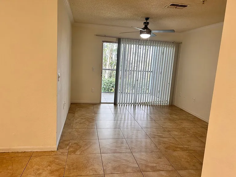 4240 Summer Landing Dr #102 — Photo 6