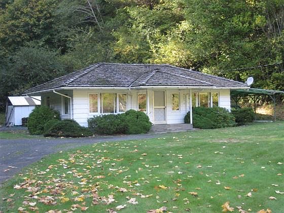 2nd image of 95342 Haynes Way Ln
