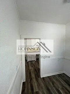 830 N Van Buren St #D — Photo 11