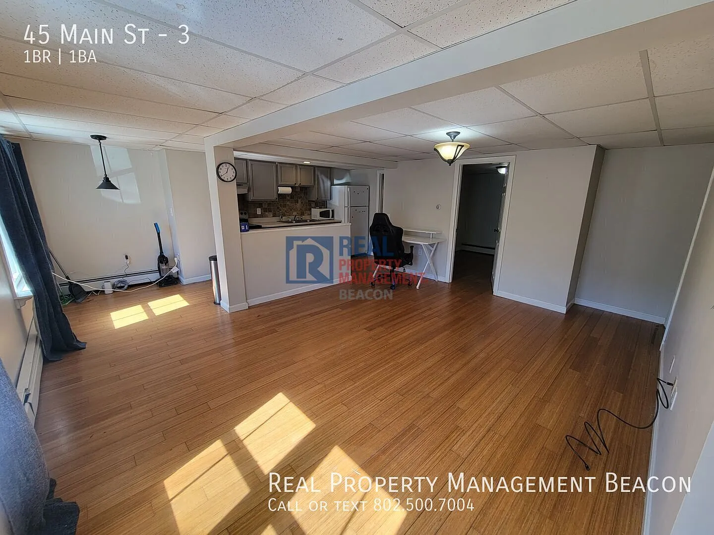 Sunapee, NH 1 Bed, 1 Bath Apartment with office - $1695 heat included — Photo 2