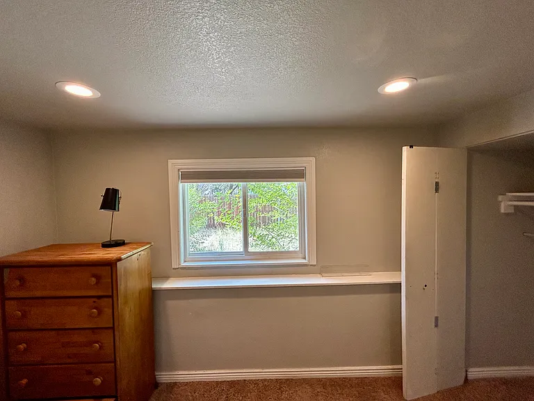 Moonbeam Cir S — Photo 7