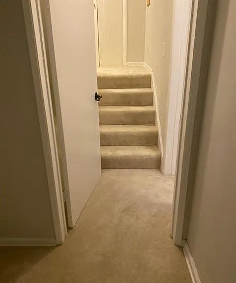 321 N Palm Dr #5 — Photo 2