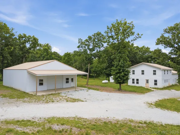 6293 S 4380th Rd, Welch, OK 74369